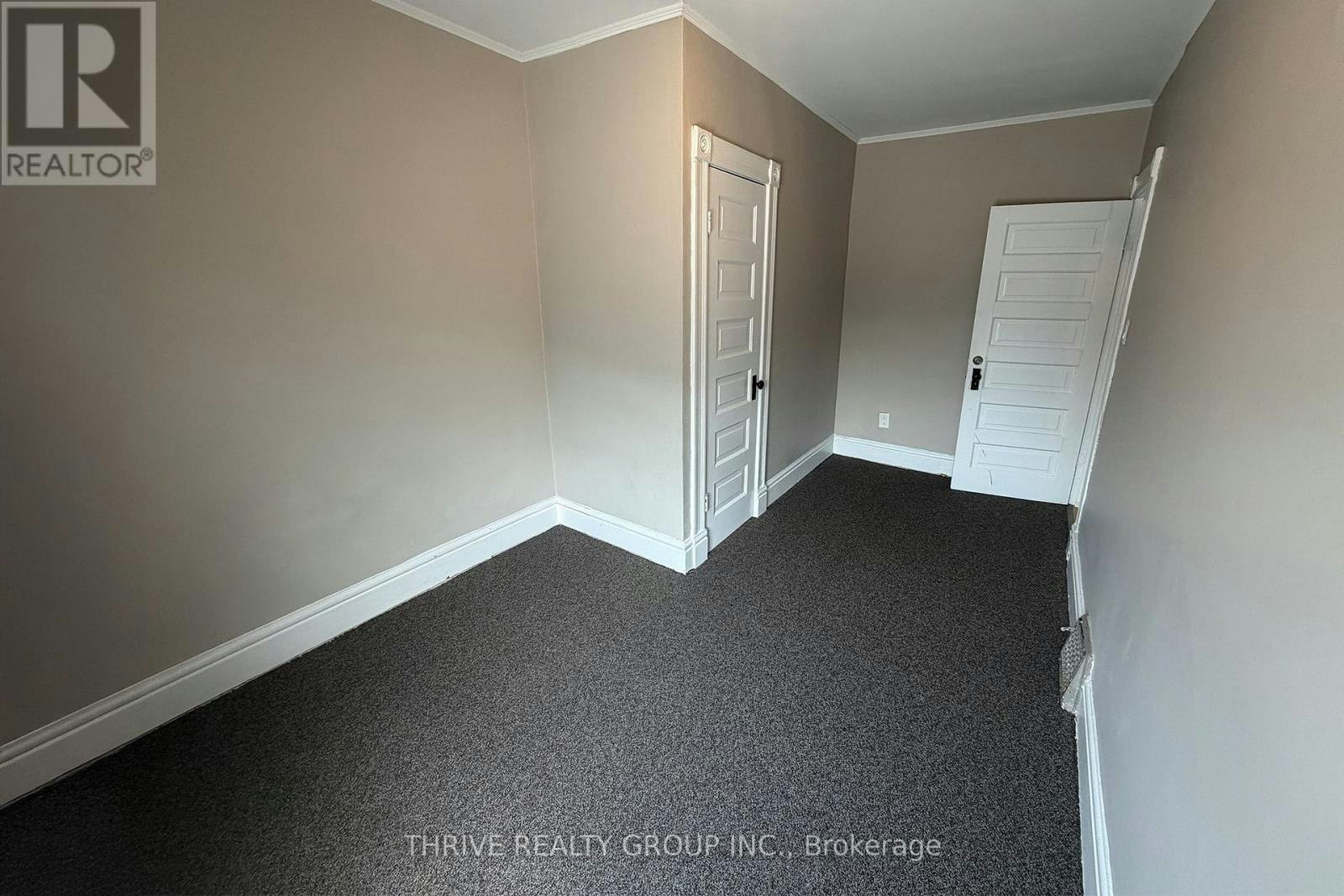 UPPER-642 Richmond Street, London, ON, N6A 3G6 - 8