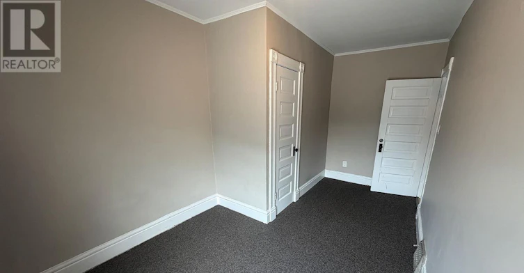 UPPER-642 Richmond Street, London, ON, N6A 3G6 - 8