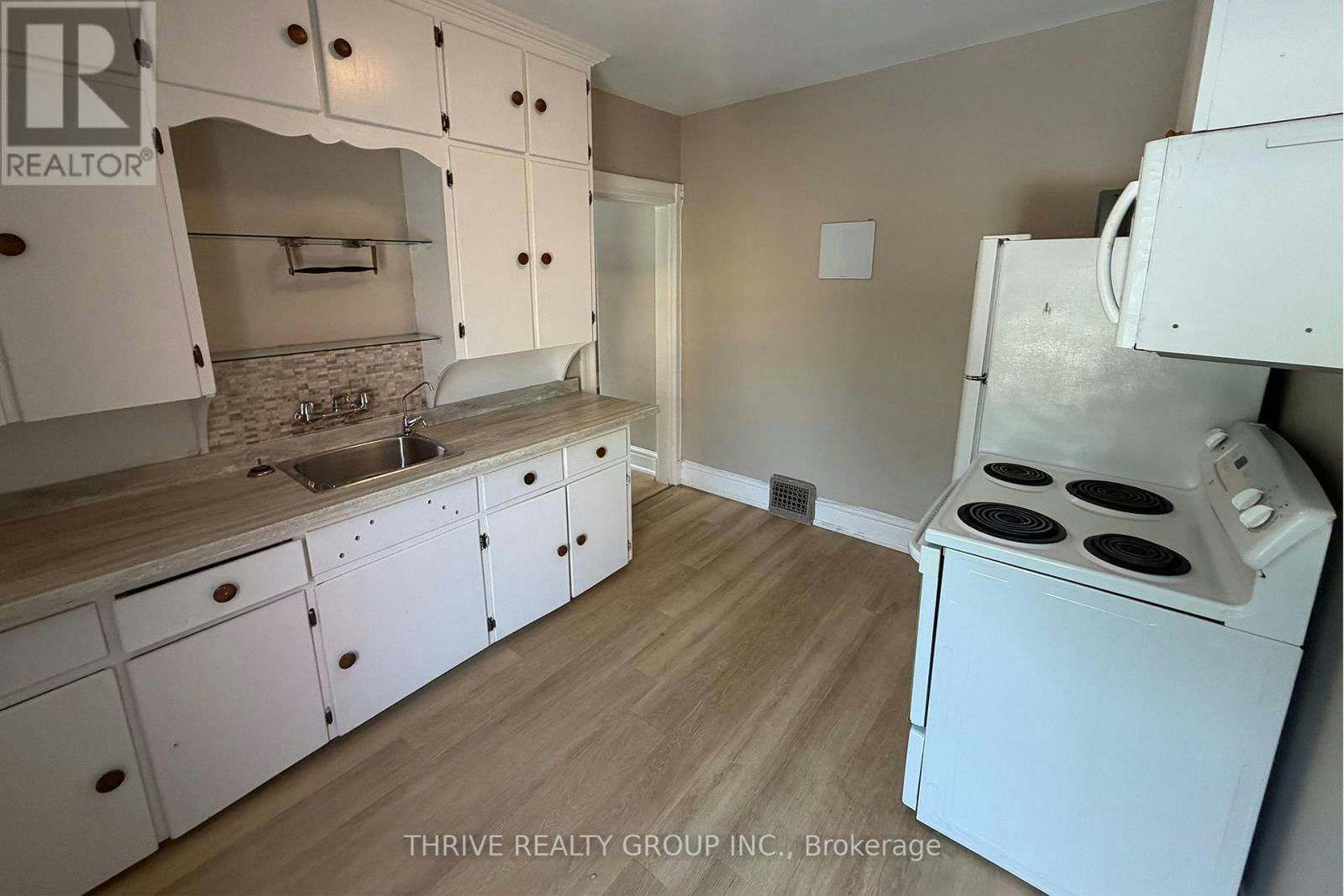 UPPER-642 Richmond Street, London, ON, N6A 3G6 - 4