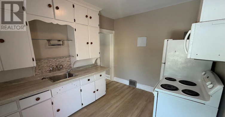 UPPER-642 Richmond Street, London, ON, N6A 3G6 - 4