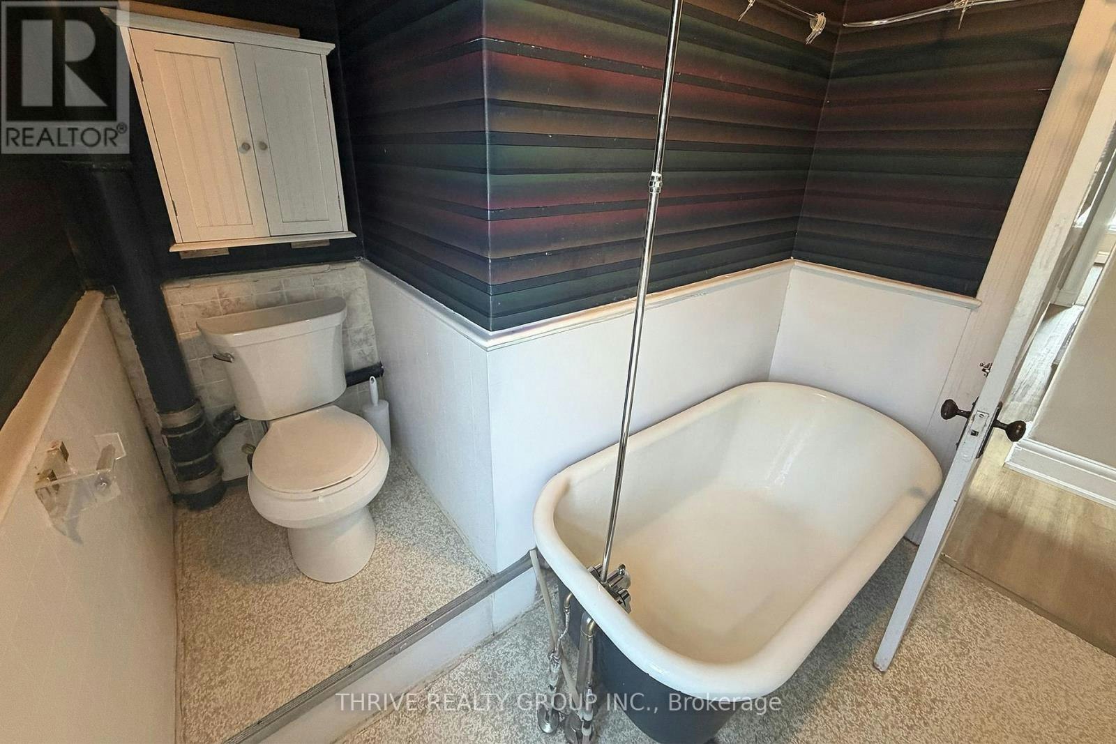 UPPER-642 Richmond Street, London, ON, N6A 3G6 - 11