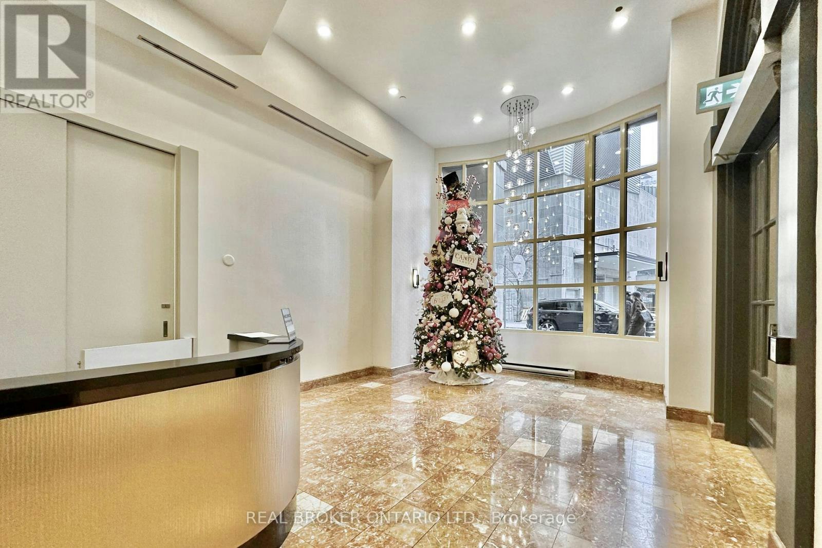518-25 The Esplanade, Toronto, ON, M5E 1W5 - 4