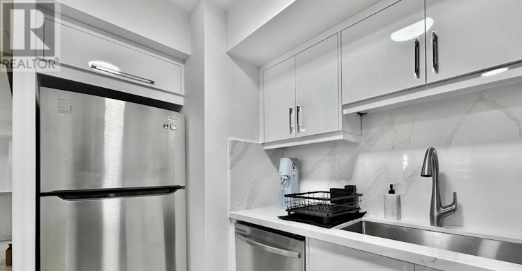 518-25 The Esplanade, Toronto, ON, M5E 1W5 - 9