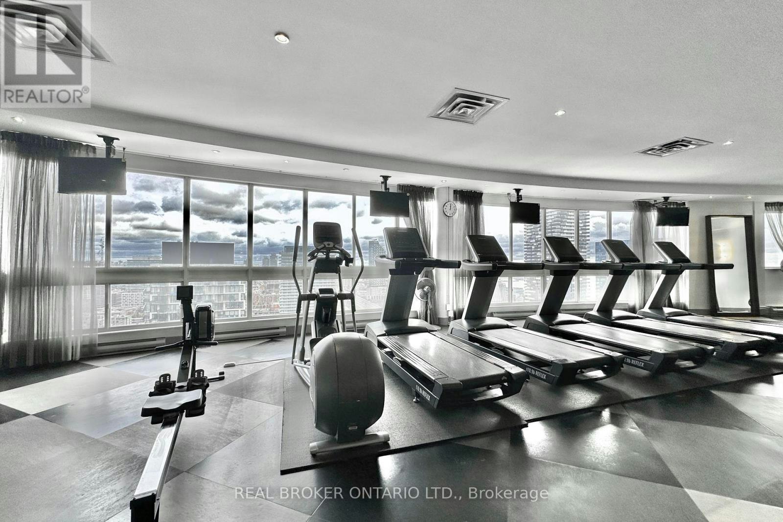 518-25 The Esplanade, Toronto, ON, M5E 1W5 - 25