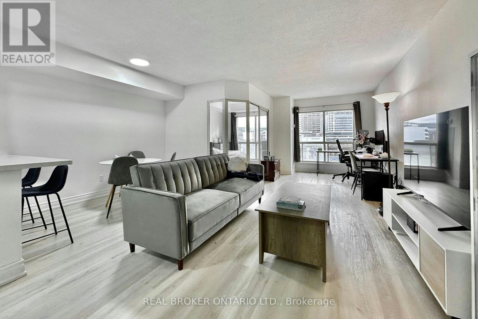 518-25 The Esplanade, Toronto, ON, M5E 1W5 - 11