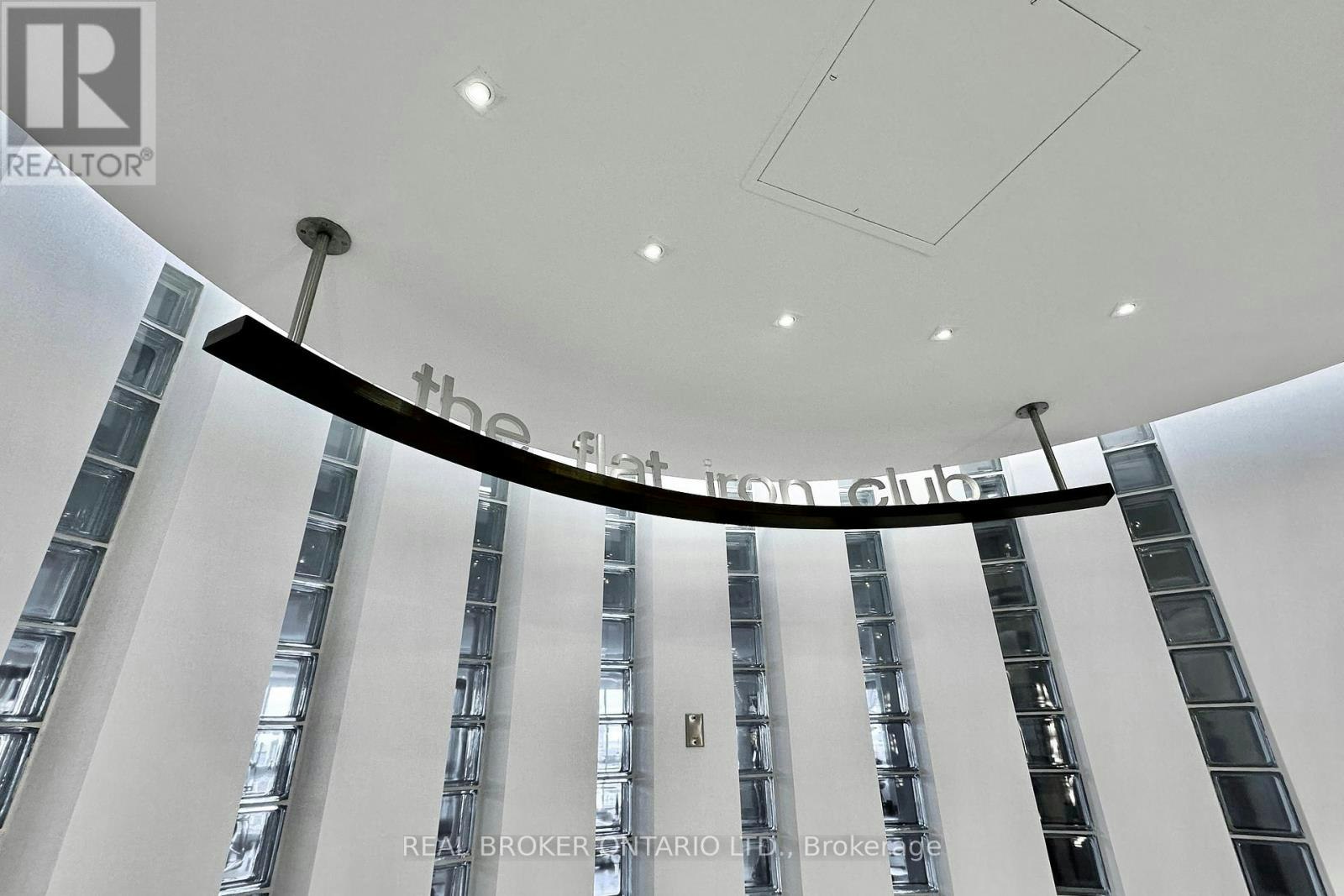 518-25 The Esplanade, Toronto, ON, M5E 1W5 - 24