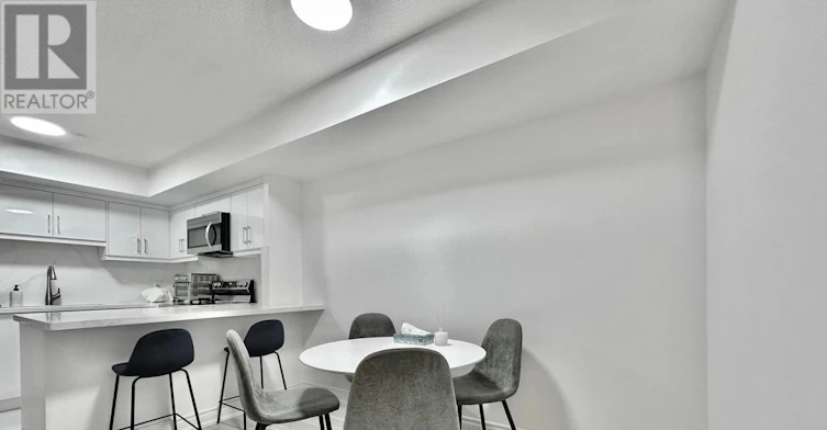 518-25 The Esplanade, Toronto, ON, M5E 1W5 - 16