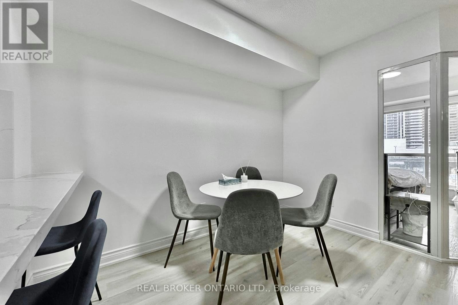 518-25 The Esplanade, Toronto, ON, M5E 1W5 - 15