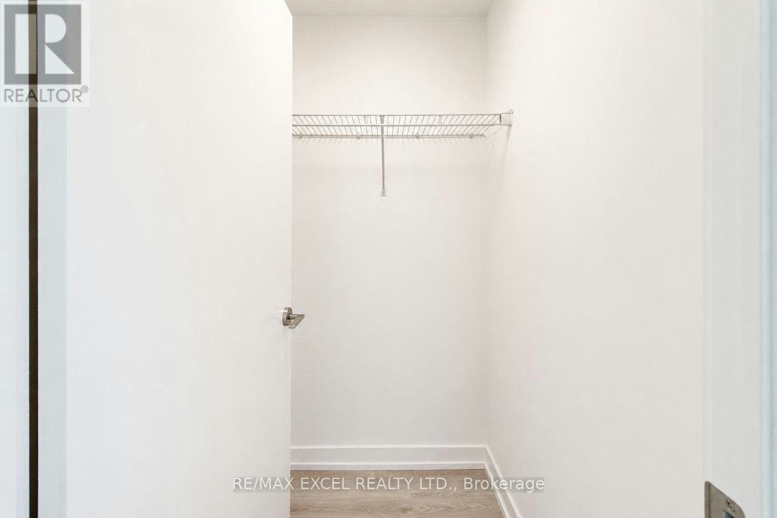 1012-33 Helendale Avenue, Toronto, ON, M4R 0A4 - 16