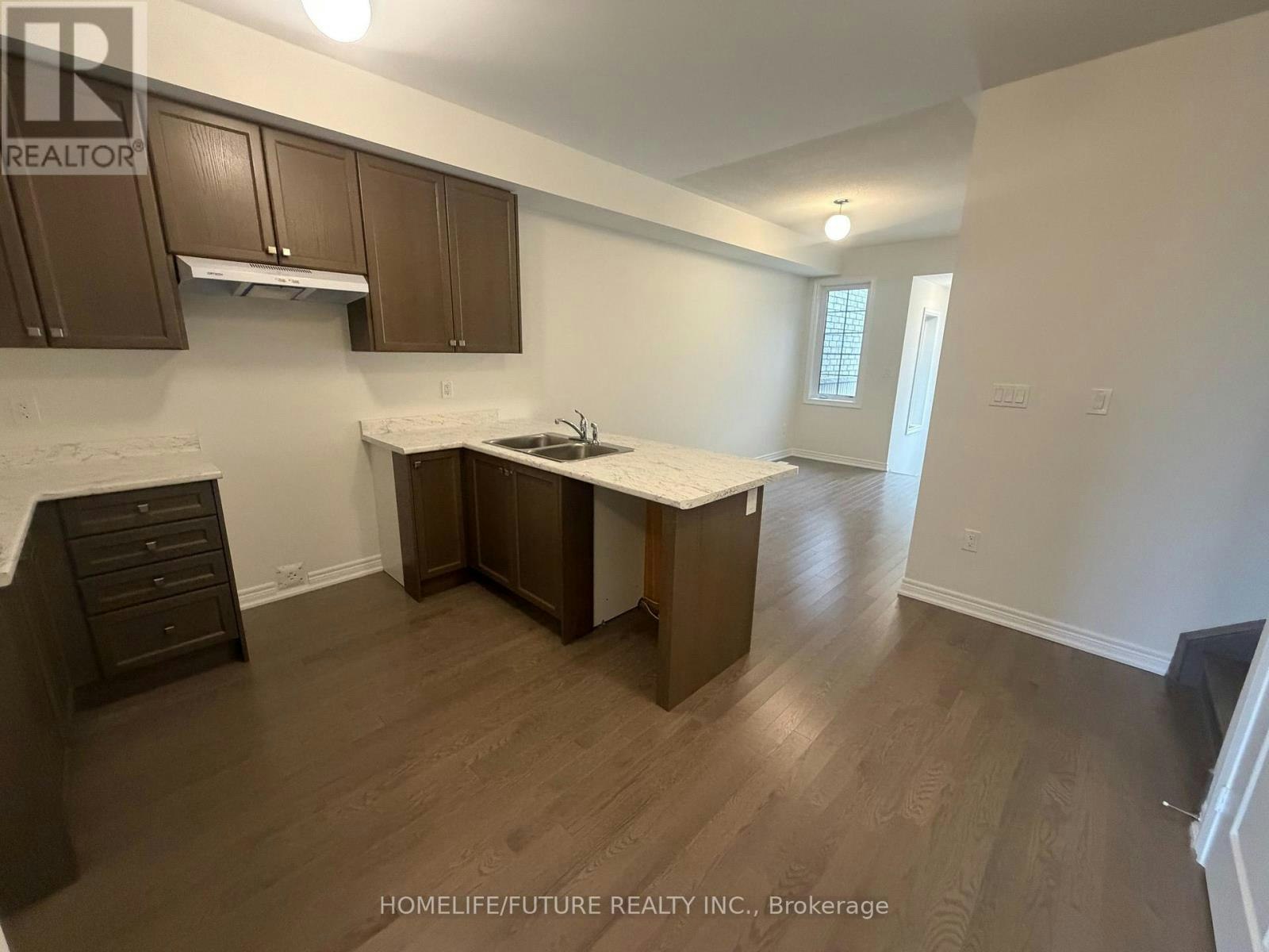 1230 Elizabeth Mackenzie Drive, Pickering, ON, L1X 0S2 - 3