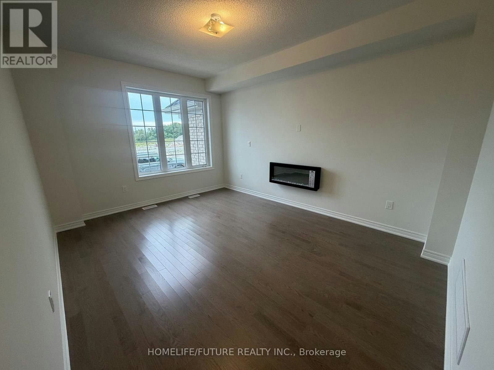 1230 Elizabeth Mackenzie Drive, Pickering, ON, L1X 0S2 - 2