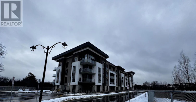 203-385 Arctic Red Drive, Oshawa, ON, L1L 0H8