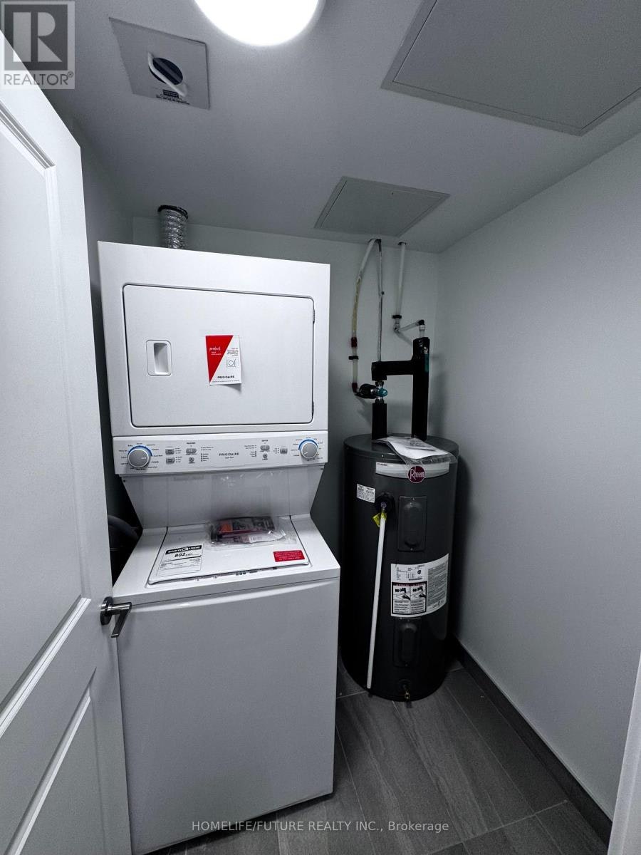 203-385 Arctic Red Drive, Oshawa, ON, L1L 0H8 - 8