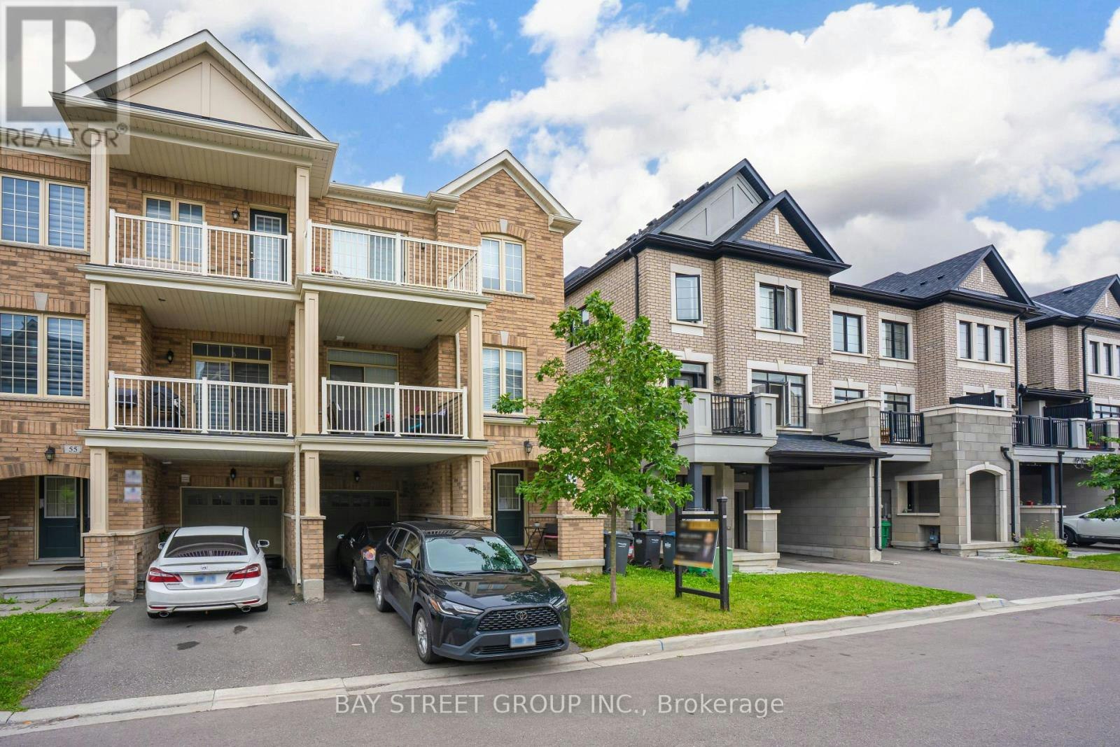 53 Fruitvale Circle, Brampton, ON, L7A 5B9