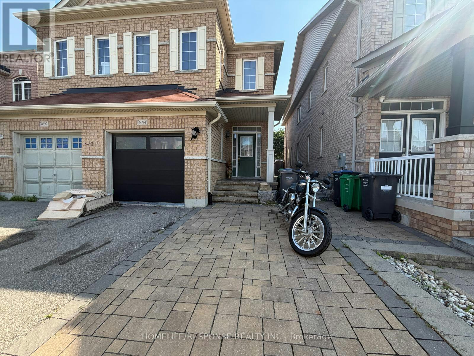 4694 Centretown Way, Mississauga, ON, L5R 0C9