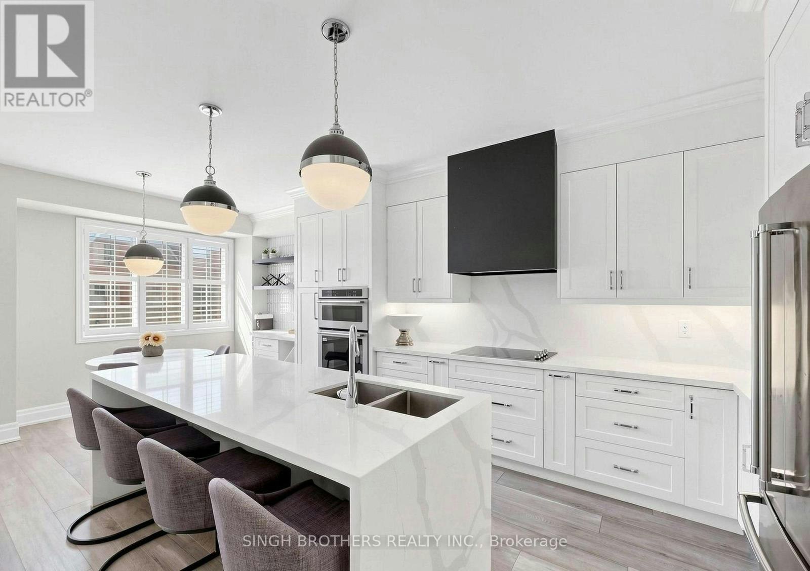 1321 Granrock Crescent, Mississauga, ON, L5V 0E1 - 5