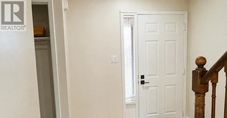 16 Norwood Place, Brampton, ON, L6S 4W9 - 3