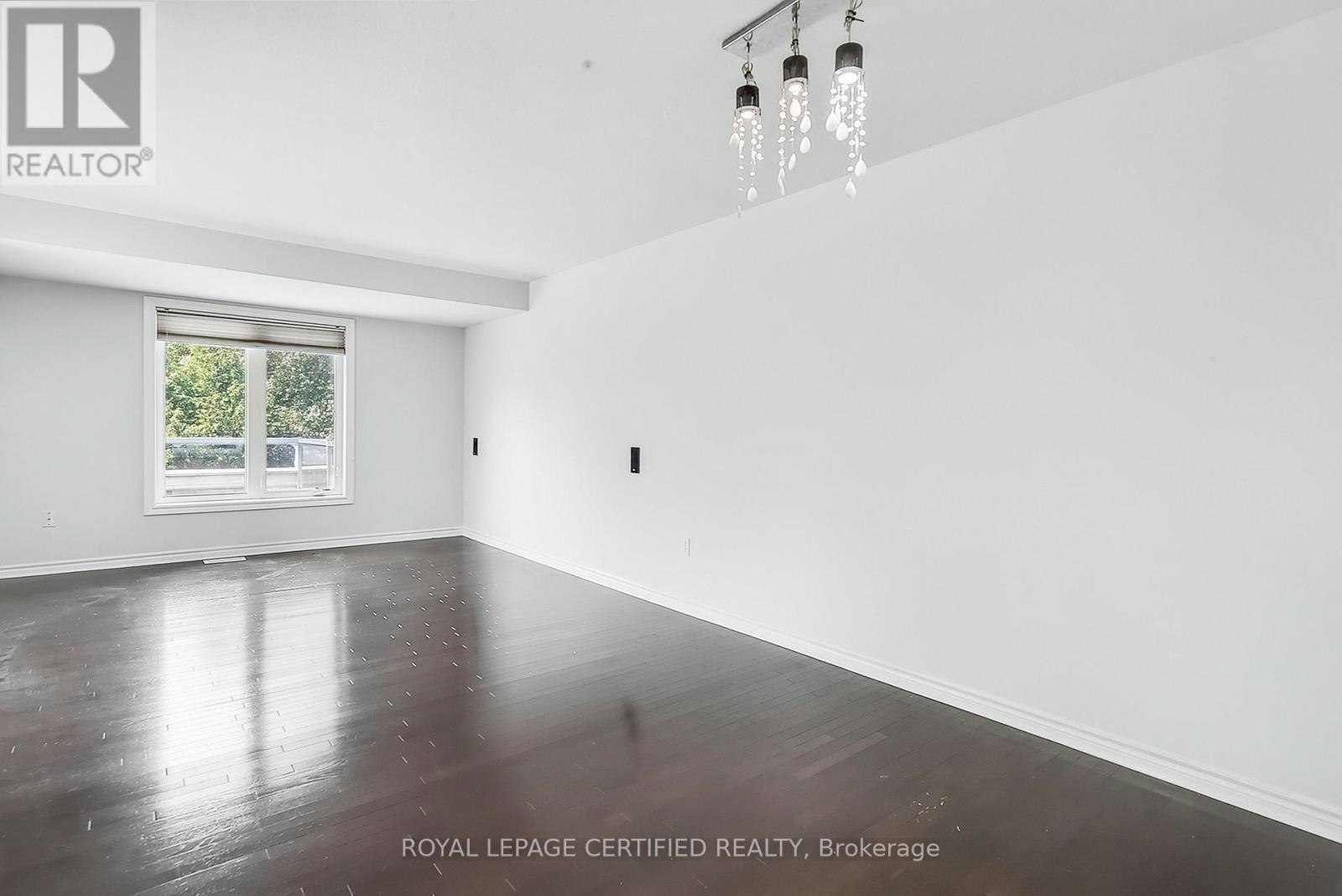 37 Wilkie Crescent, Guelph, ON, N1L 0B1 - 8