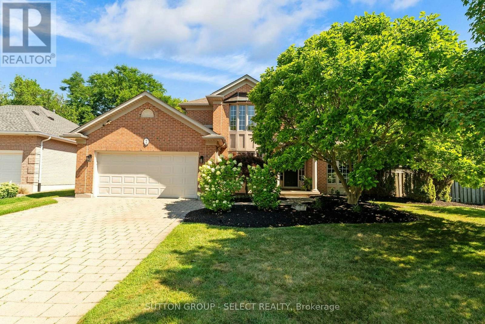 2 Garnet Court, London, ON, N6H 4Z9