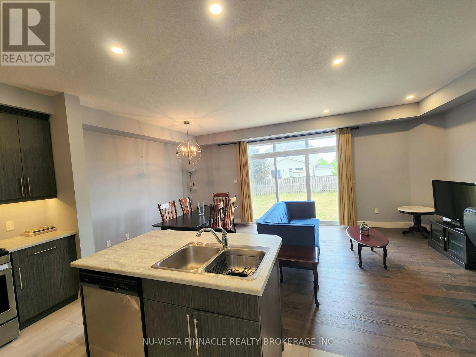2424 Irish Moss Road, London, ON, N6M 0H6 - 12