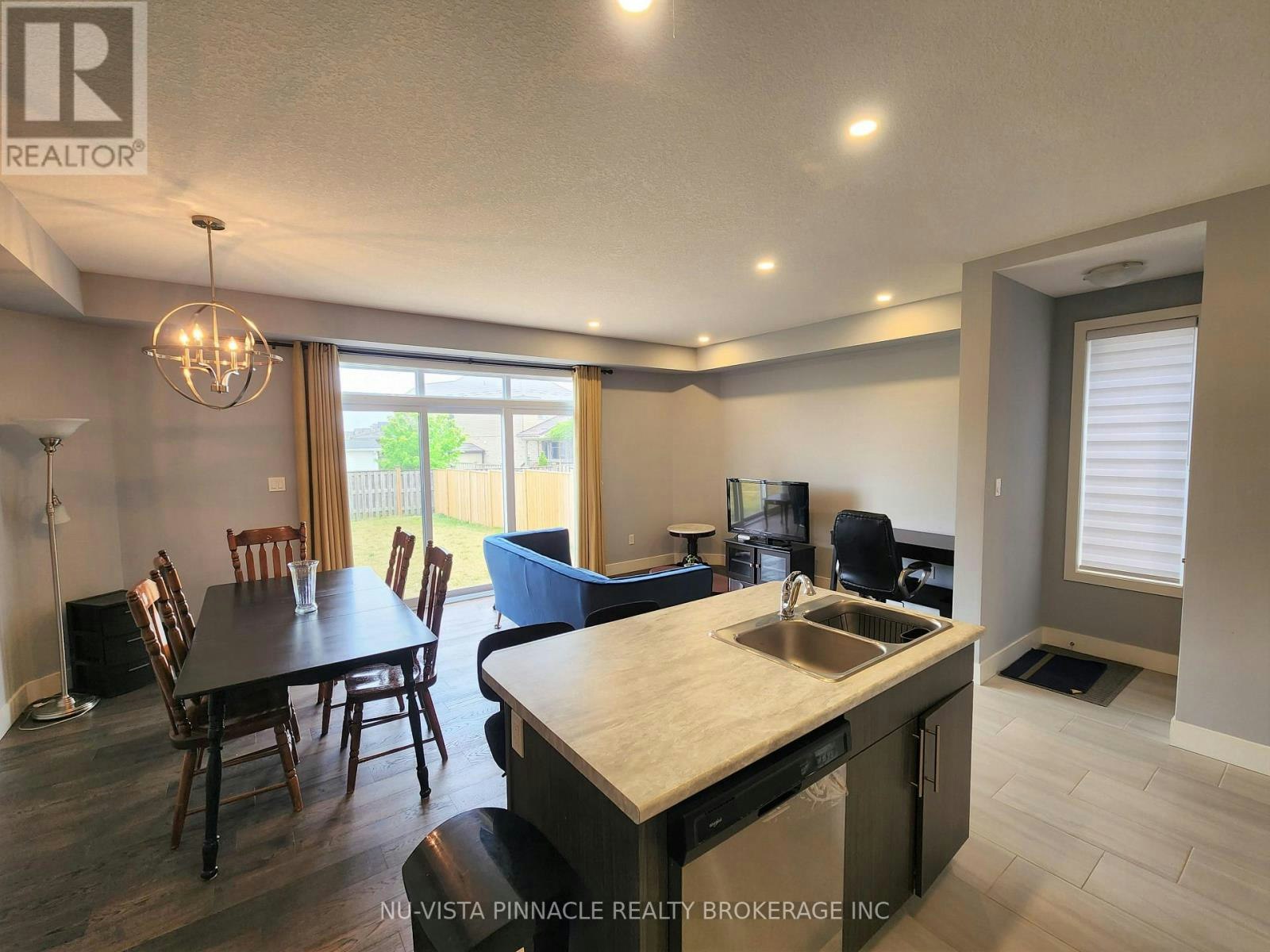 2424 Irish Moss Road, London, ON, N6M 0H6 - 16