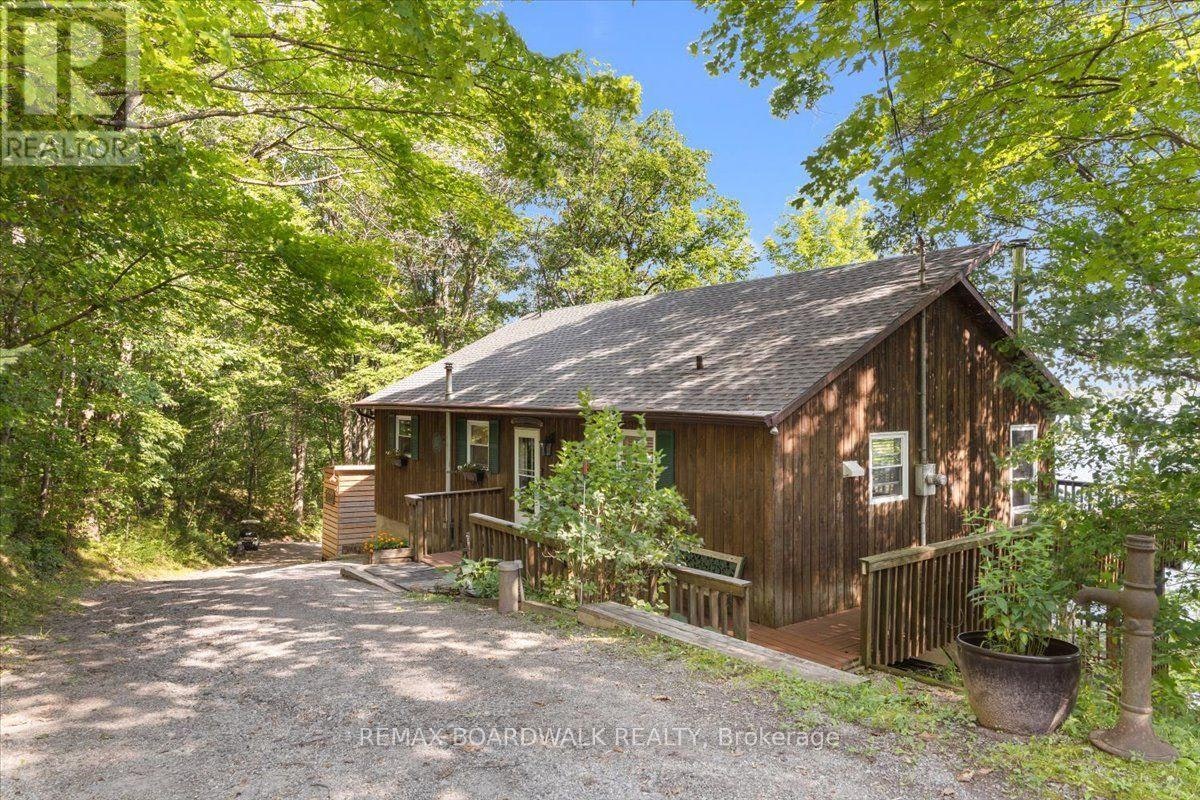 781 Shore Road NORTH, Rideau Lakes, ON, K0G 1X0