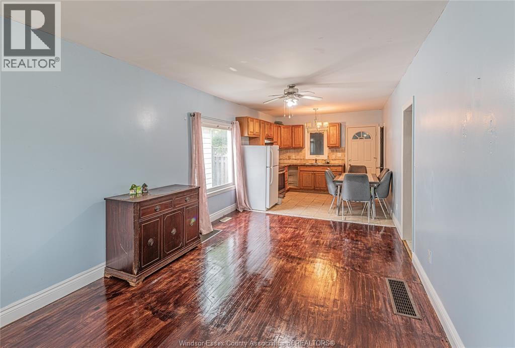 526 Josephine, Windsor, ON, N9B 2L1 - 3
