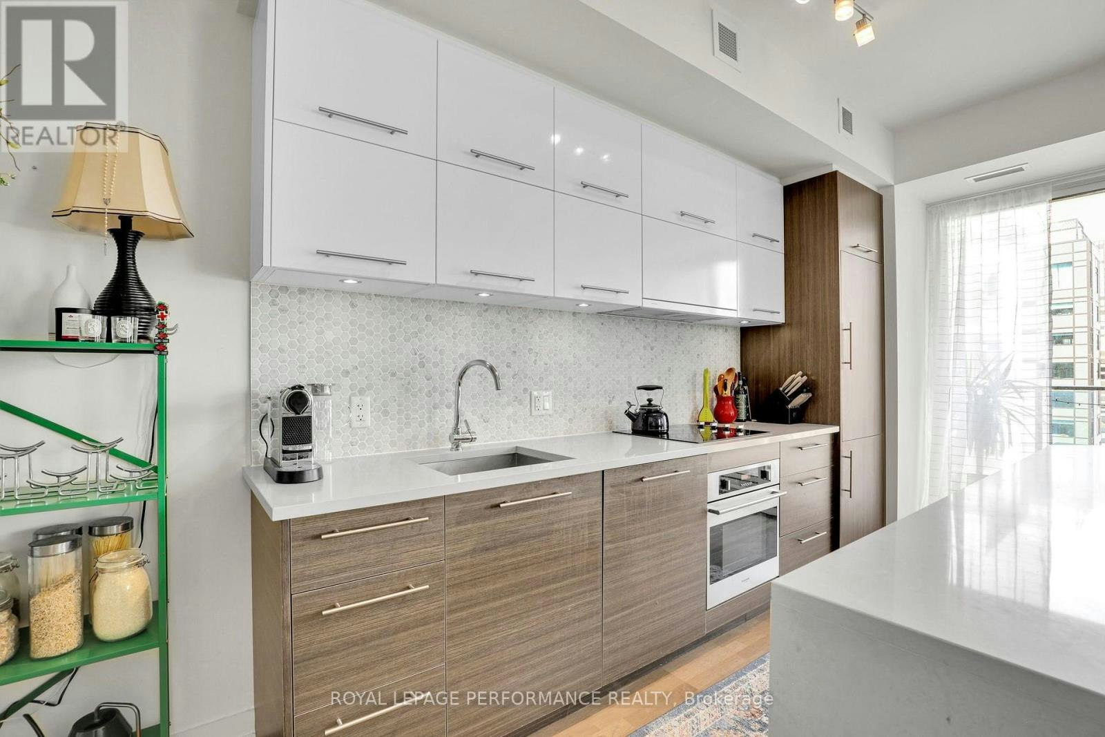 1502-428 Sparks Street, Ottawa, ON, K1R 0B3 - 10