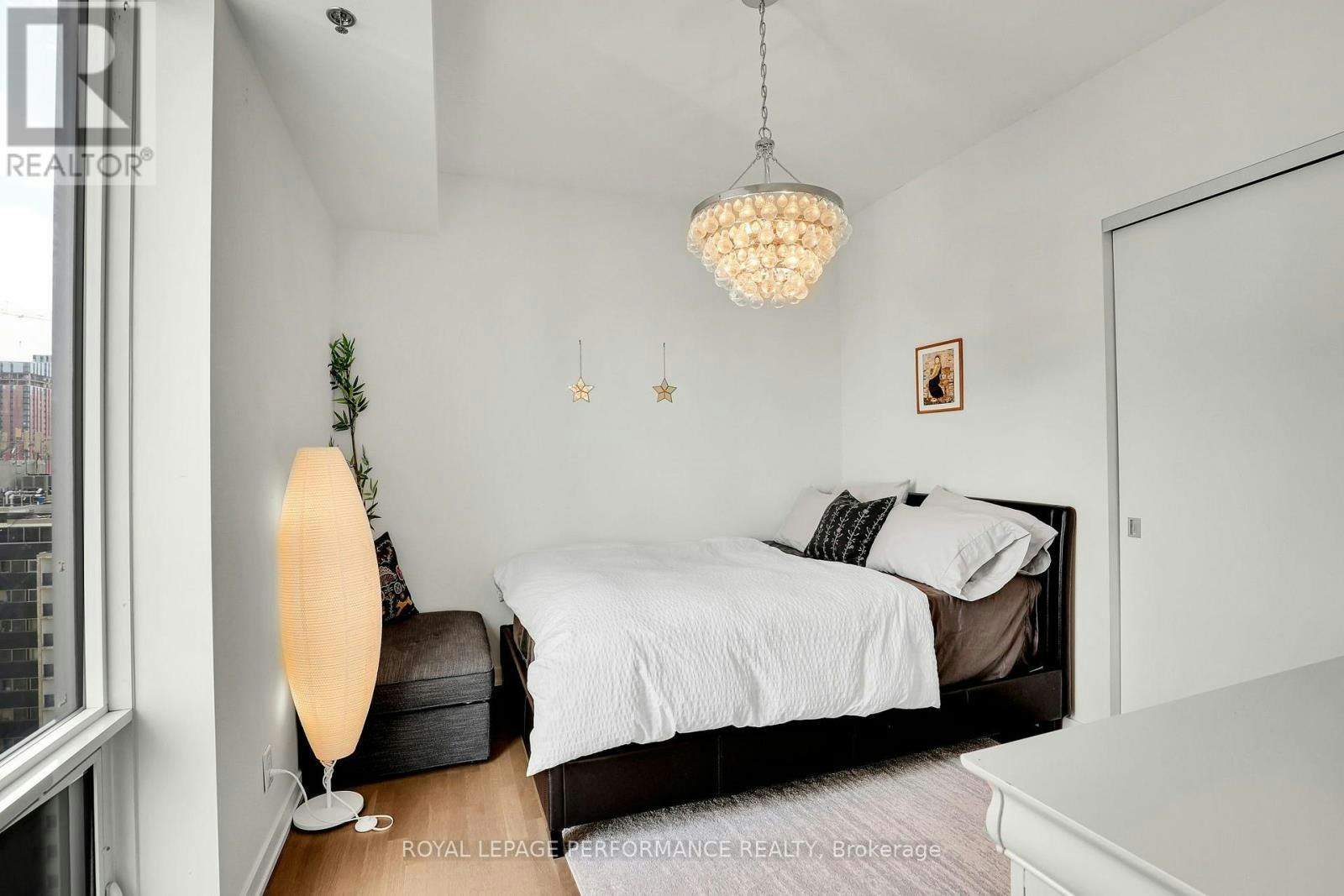 1502-428 Sparks Street, Ottawa, ON, K1R 0B3 - 16