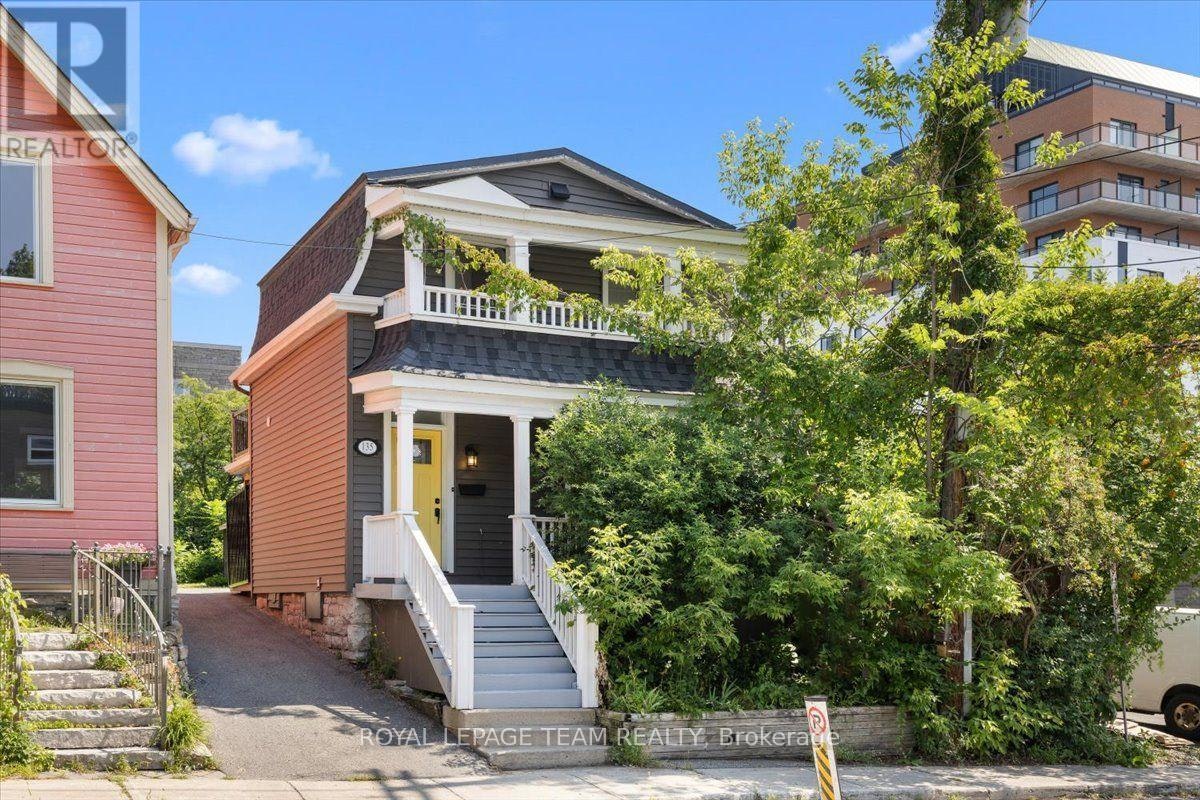 135 Upper Lorne Place, Ottawa, ON, K1R 7G8