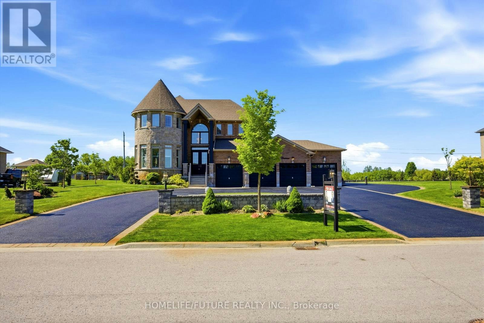 9 Stonesthrow Crescent, Uxbridge, ON, L0C 1A0