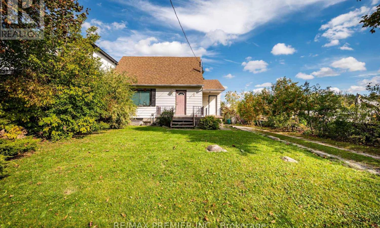 3 Parker Avenue