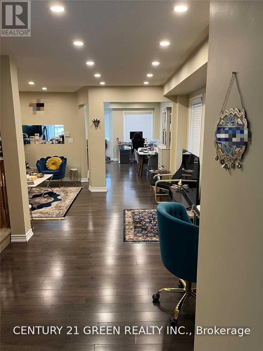 UPPER-181 Manley Lane, Milton, ON, L9T 5P1 - 2