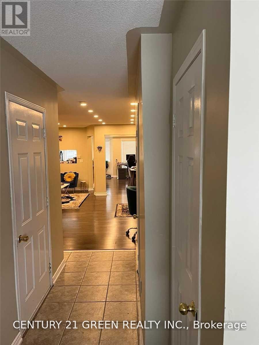 UPPER-181 Manley Lane, Milton, ON, L9T 5P1 - 4