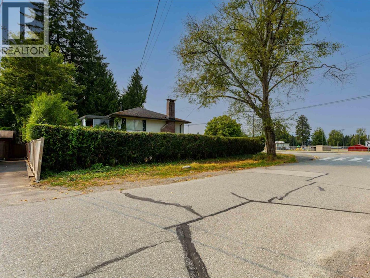 22026 122nd Avenue, Maple Ridge, BC, V2X 3X3 - 5
