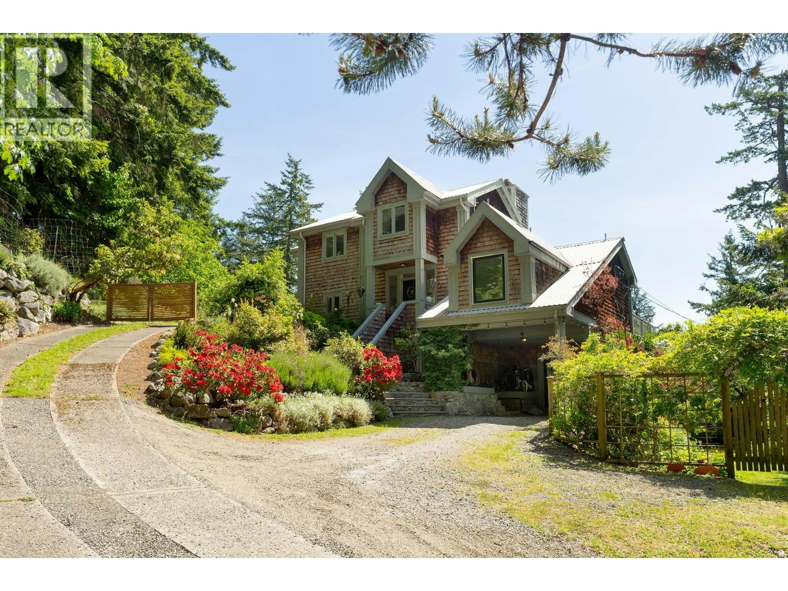 342 Creek Road, Bowen Island, BC, V0N 1G1