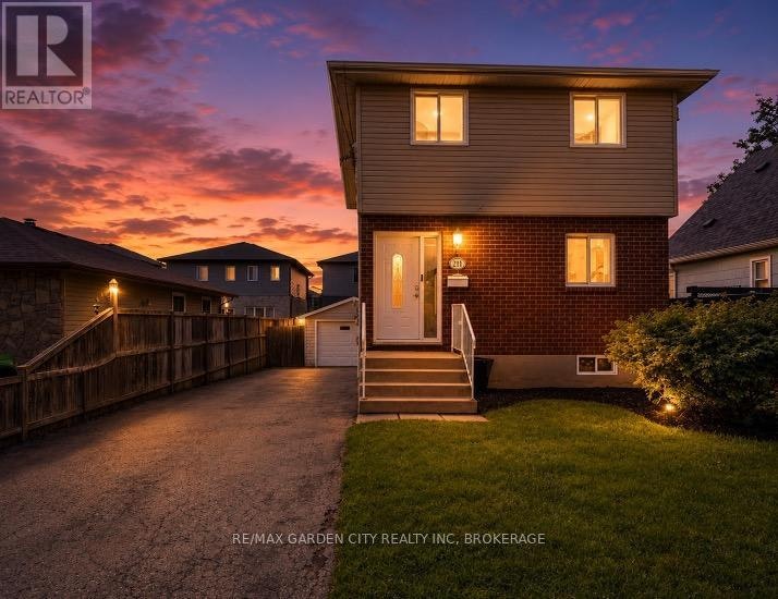 211 Morton Street S, Thorold, ON, L2V 1C8