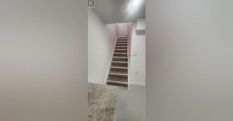 1574 Highbrook Avenue, Mississauga, ON, L5M 4W1 - 10