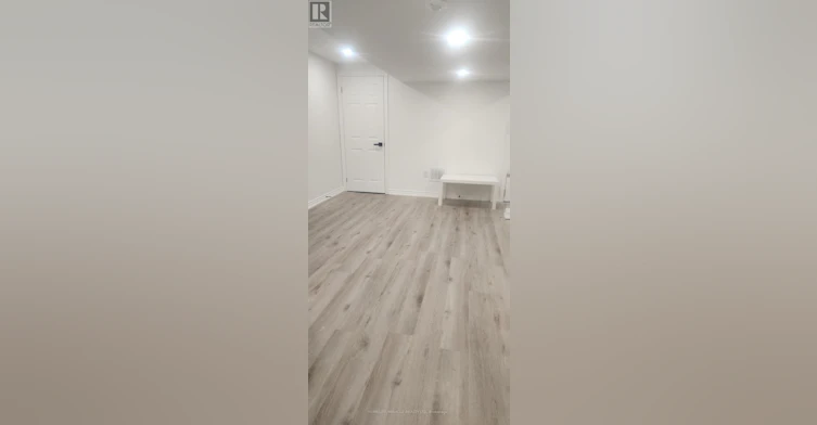 1574 Highbrook Avenue, Mississauga, ON, L5M 4W1 - 6