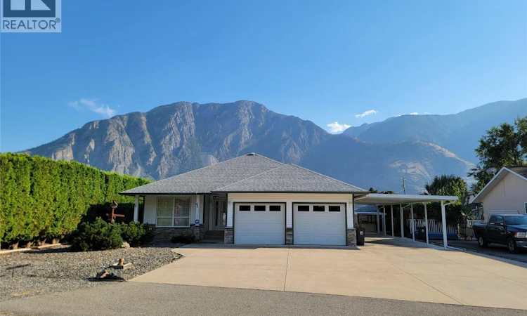 423 Vanderlinde Drive