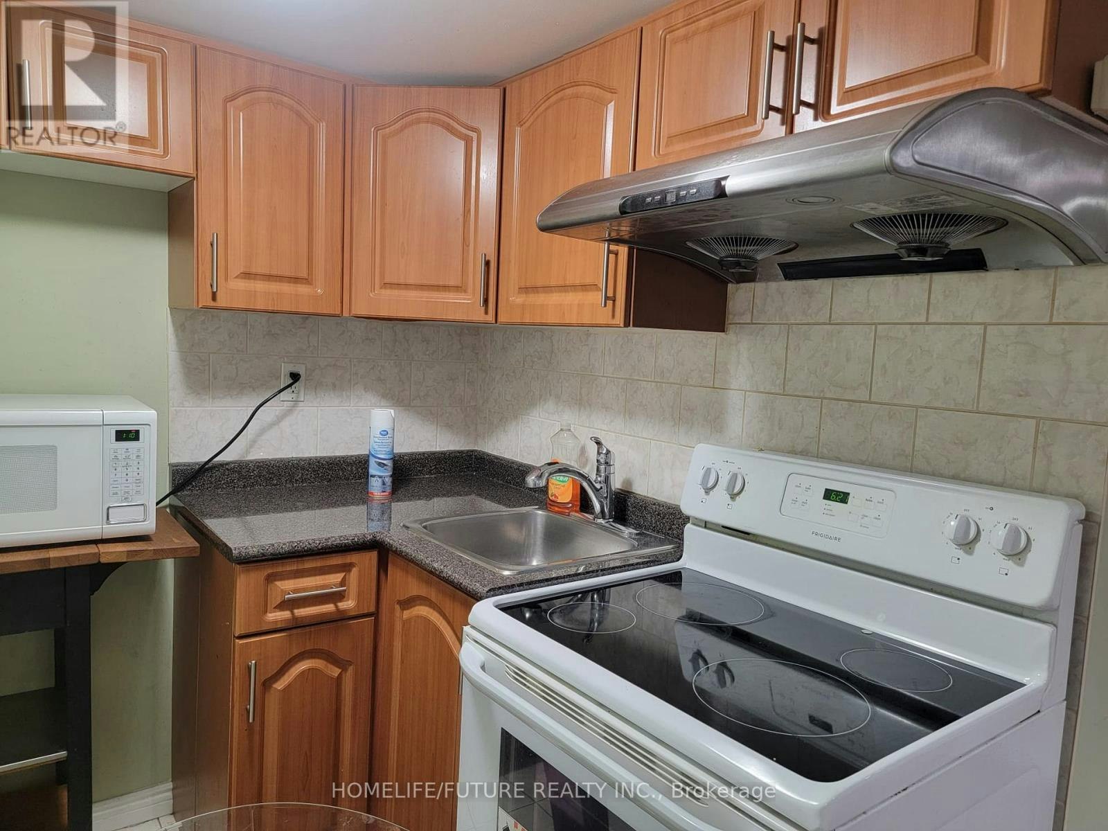 BSMT-21 Schmirler Terrace, Toronto, ON, M1E 5K6 - 9