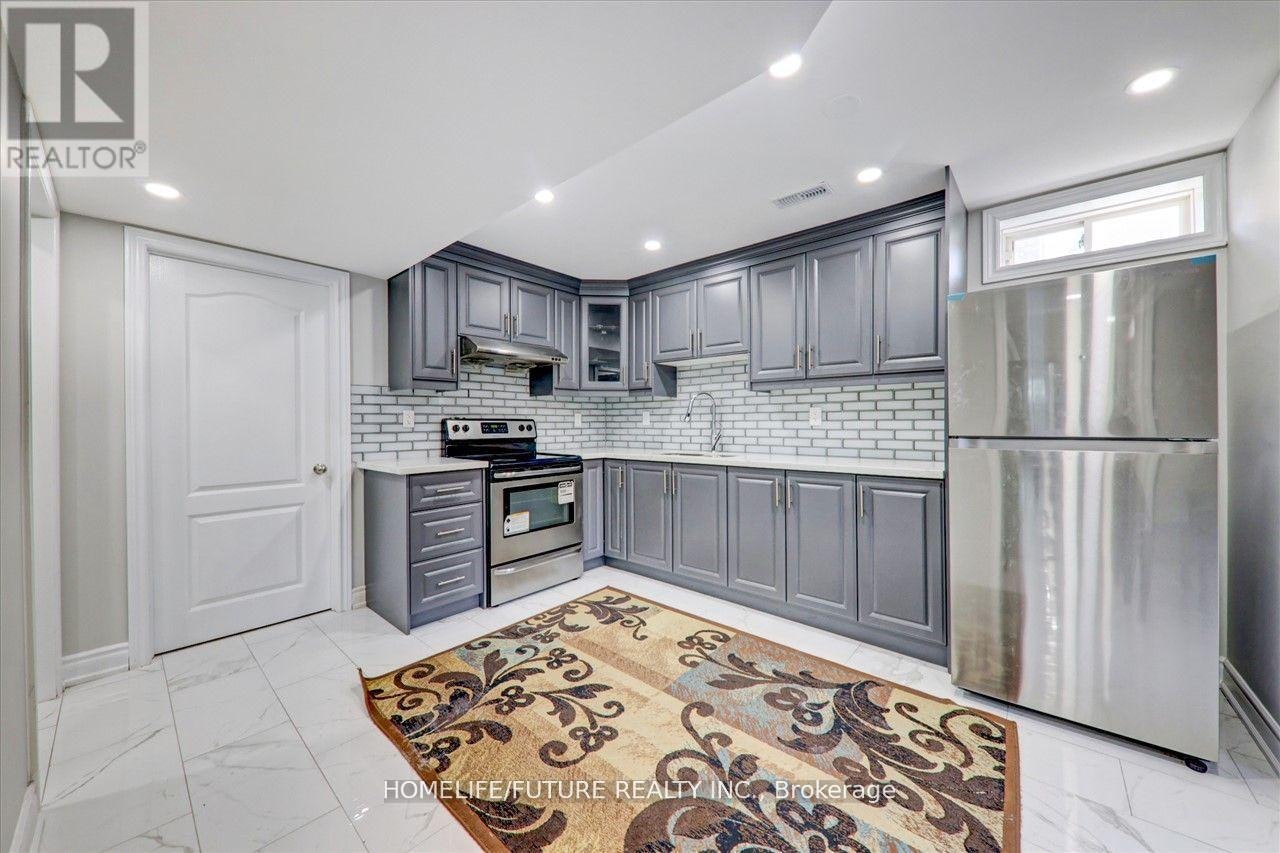 BSMT-939 Miller Park Avenue, Bradford West Gwillimbury, ON, L3Z 0L6 - 7