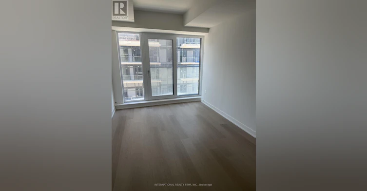 425-448 Burnhamthorpe Road W, Mississauga, ON, L5B 0R4 - 3