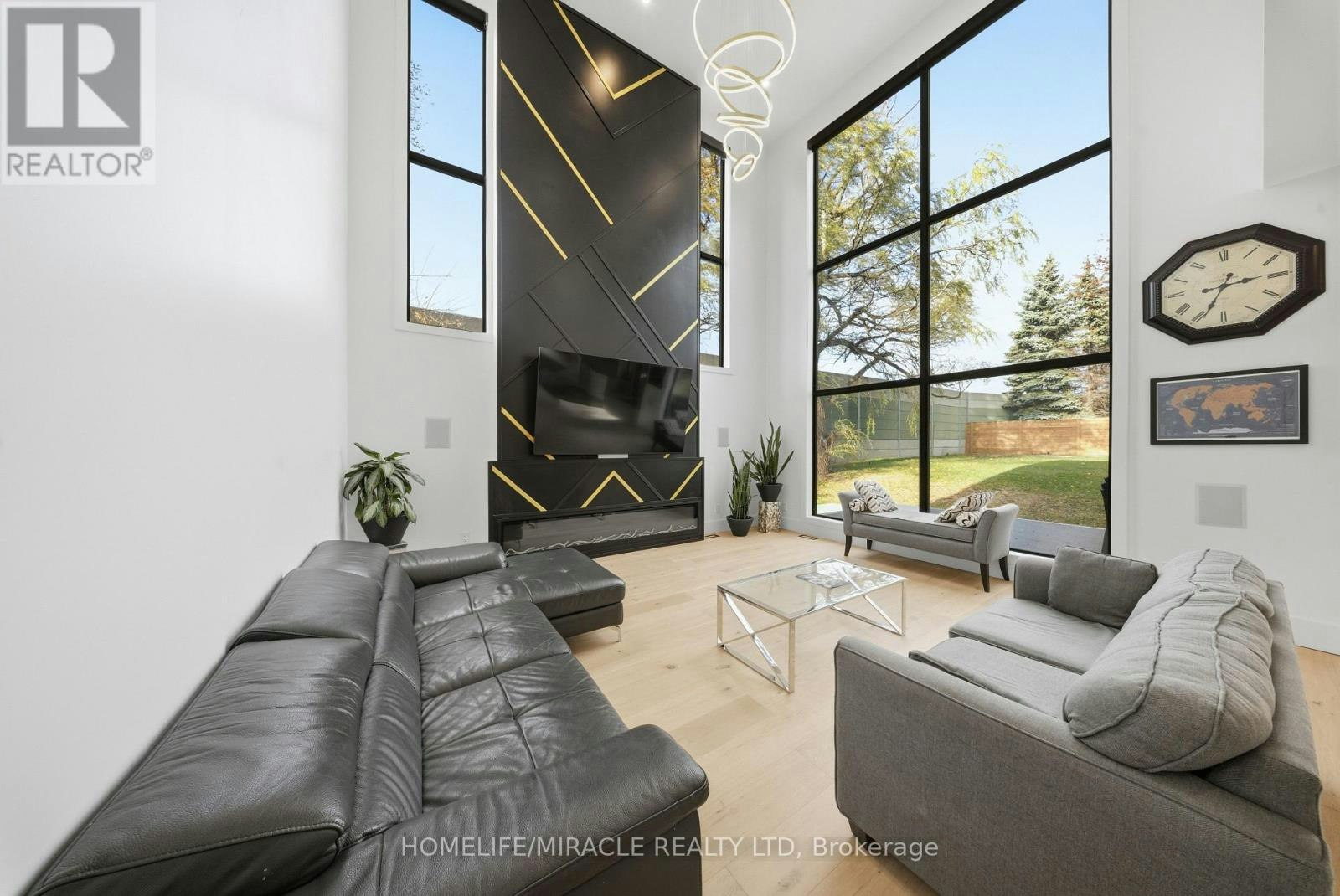 1653 Glenburnie Road, Mississauga, ON, L5G 3E4 - 6