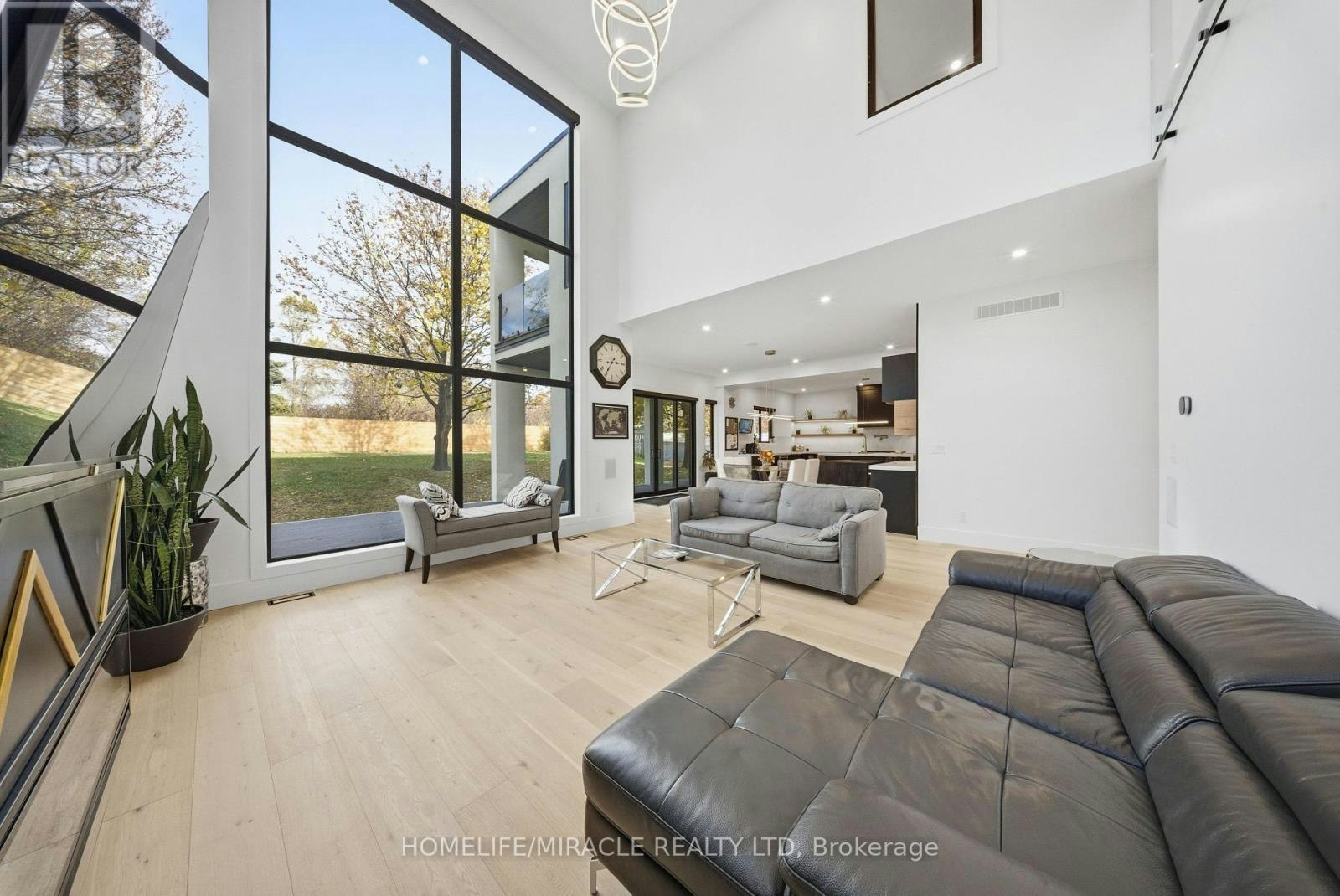 1653 Glenburnie Road, Mississauga, ON, L5G 3E4 - 7