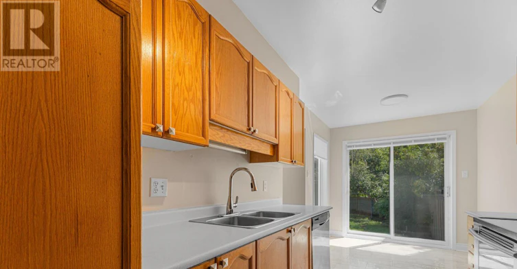 68 Piper Crescent, Ottawa, ON, K2K 2S9 - 11