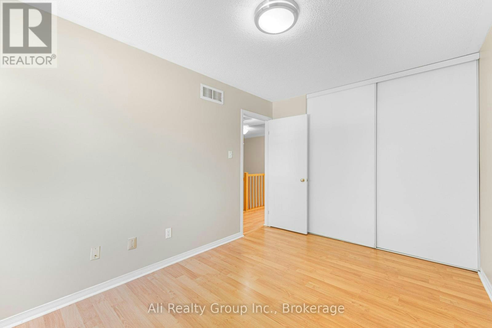 68 Piper Crescent, Ottawa, ON, K2K 2S9 - 15