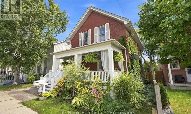 79 Elgin Street W