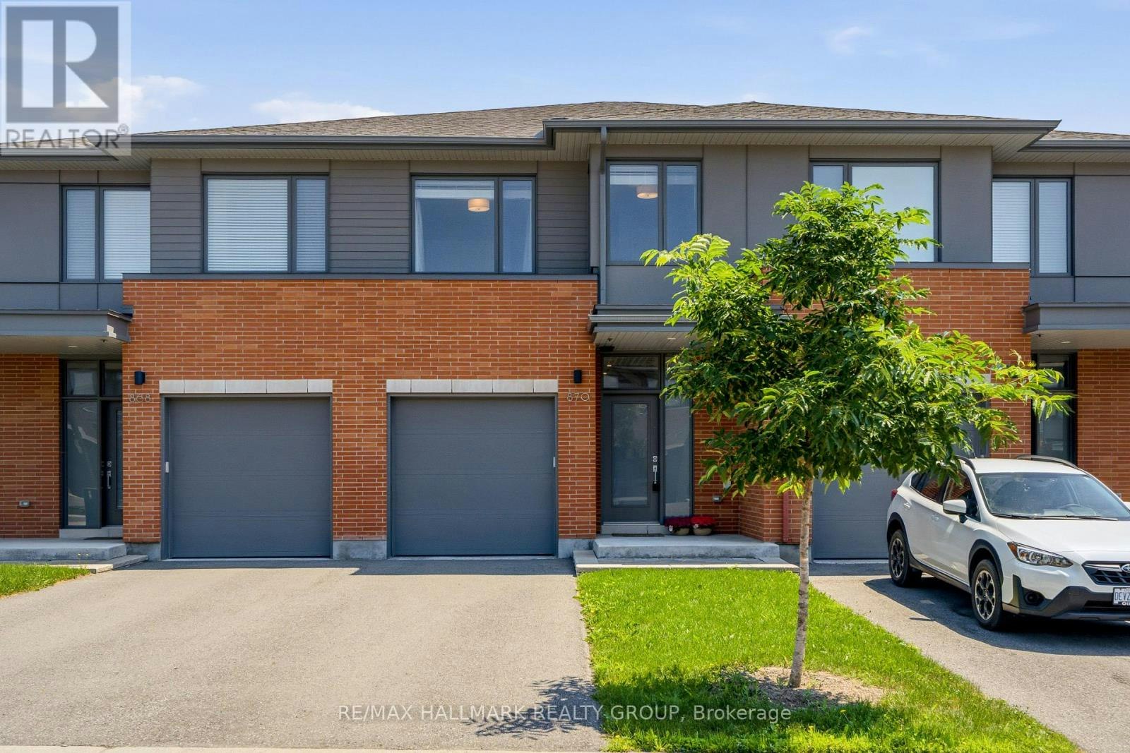 870 Moses Tennisco Street, Ottawa, ON, K1K 5A2