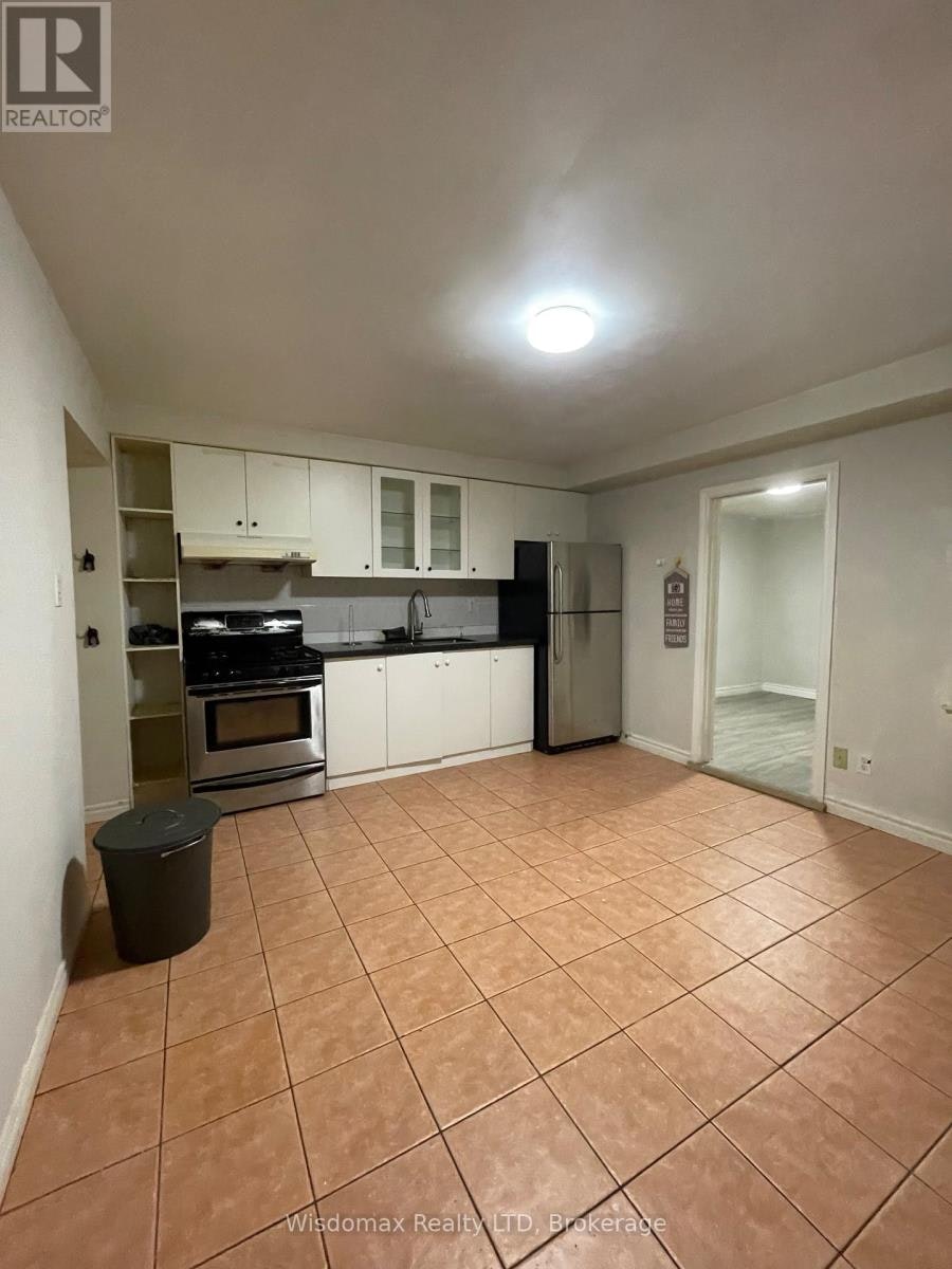 MAINFLOOR-139 Lippincott Street, Toronto, ON, M5S 2P3 - 13